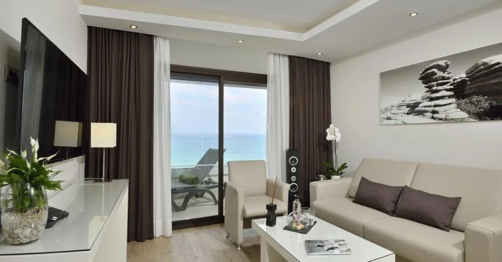 JUNIOR SUITE STANDARD Room, Melia Costa del Sol, Costa Del Sol