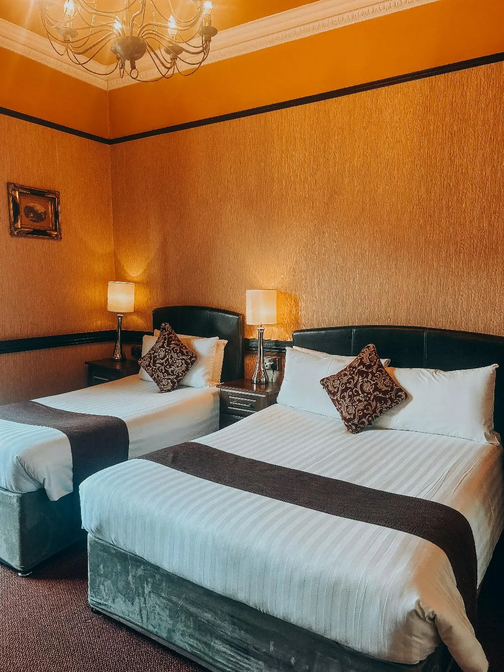 TRIPLE STANDARD Room, Russell Court, Dublin