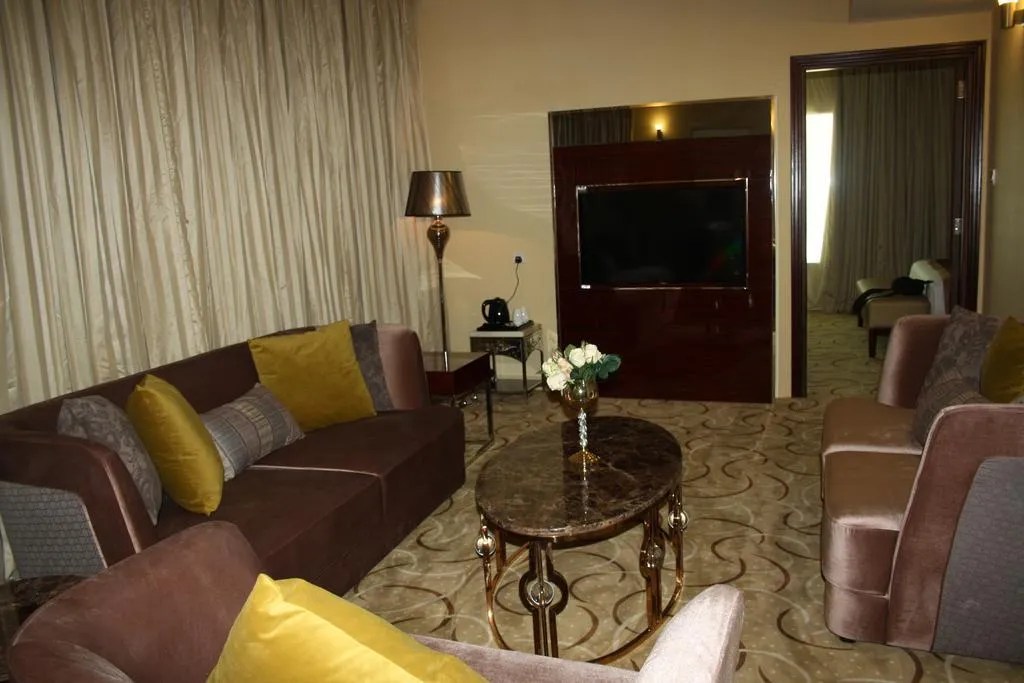 JUNIOR SUITE STANDARD Room, Al Salam Grand Hotel, Dubai