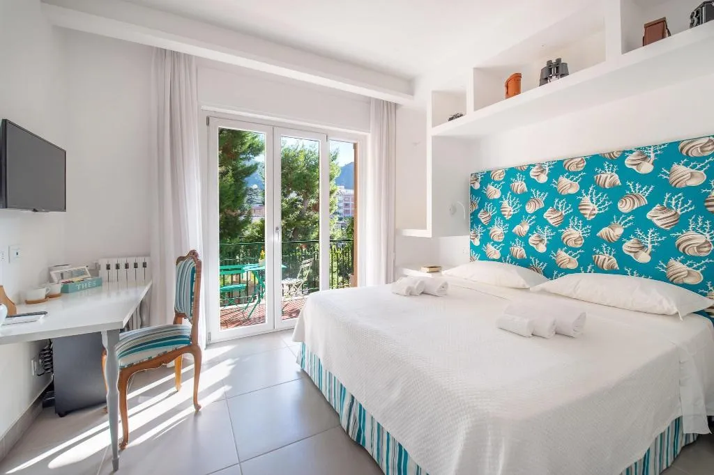 Room, Casa Evelina Sorrento, Naples