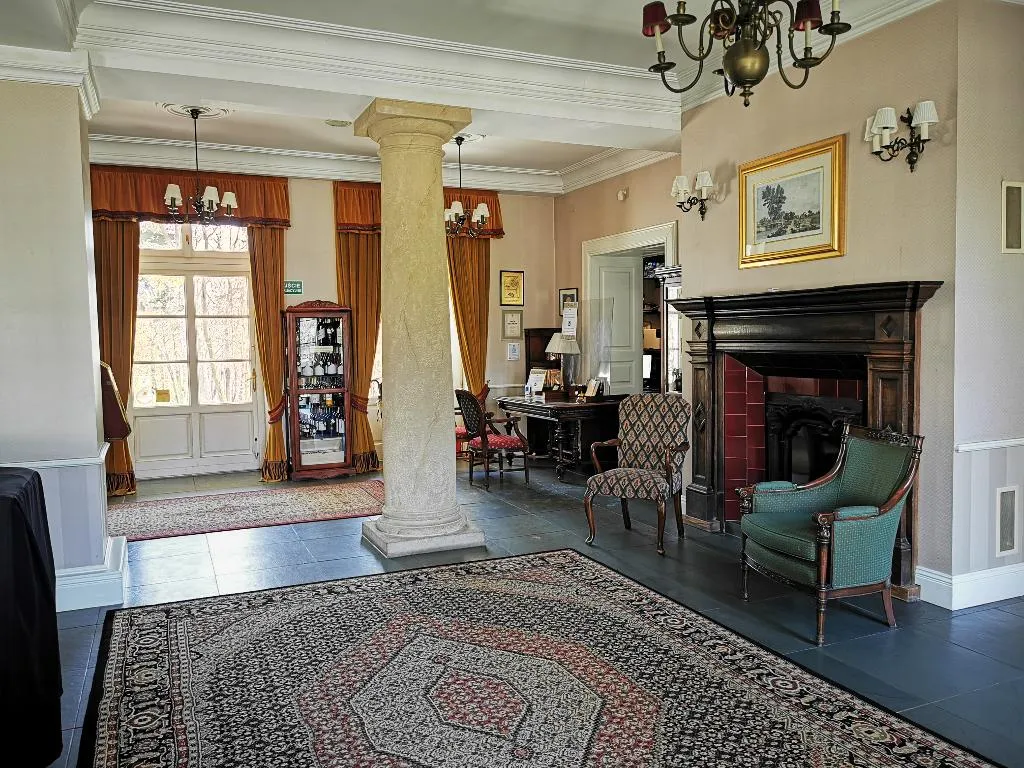 Lobby, Dwor Sierakow, Krakow