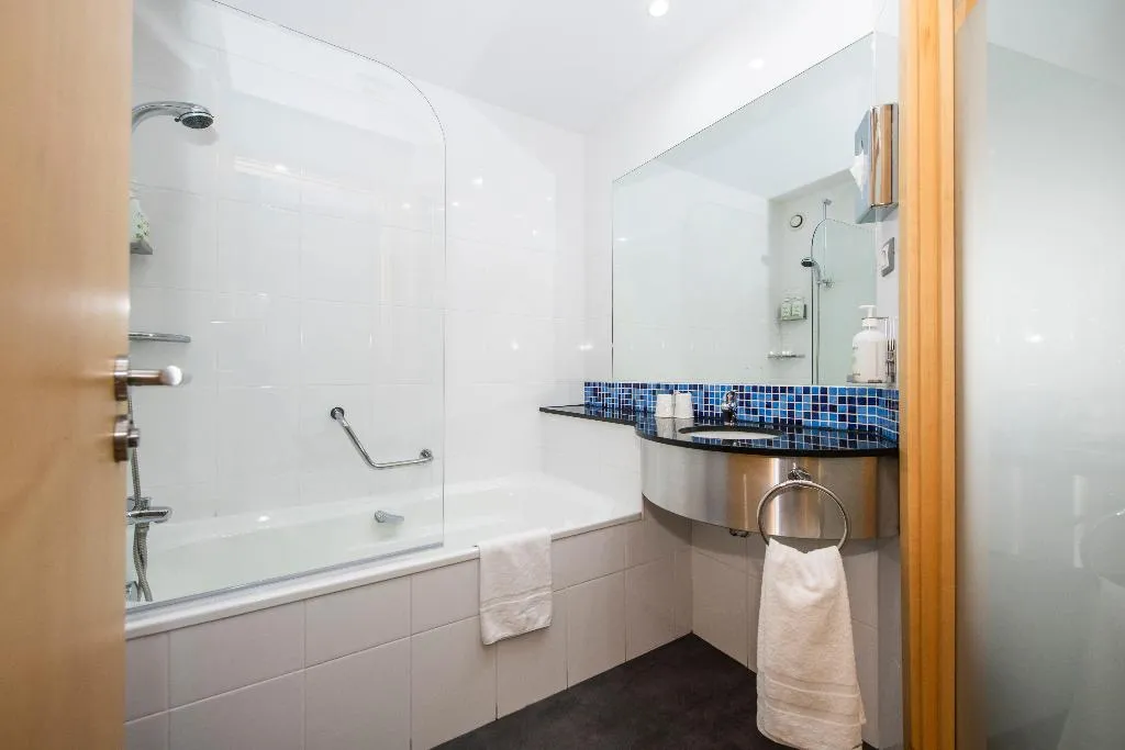 TWIN STANDARD Room, Holiday Inn Express Barcelona City 22@, Barcelona