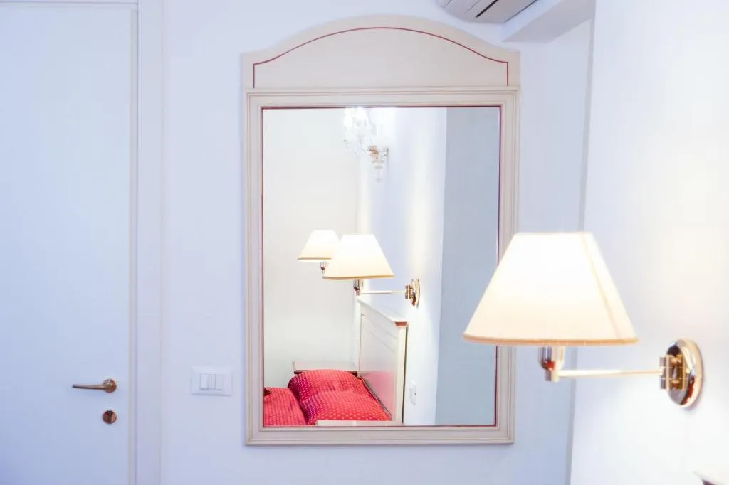 Room, Ca’ del Gallo, Venice