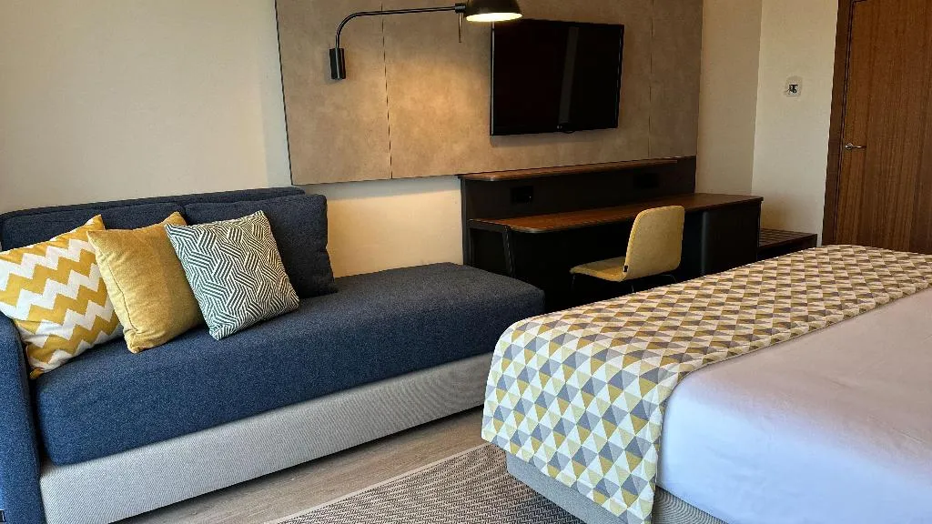 TWIN STANDARD Room, Holiday Inn Algarve Albufeira, an IHG Hotel, Algarve