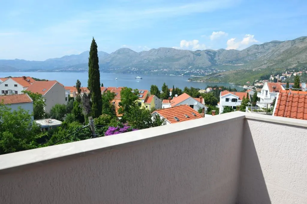 APARTMENT WITH BALCONY Room, Apartments Dub Cavtat, Dubrovnik