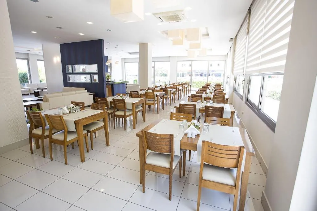 Restaurant, Cilek Marina Hotel, Izmir