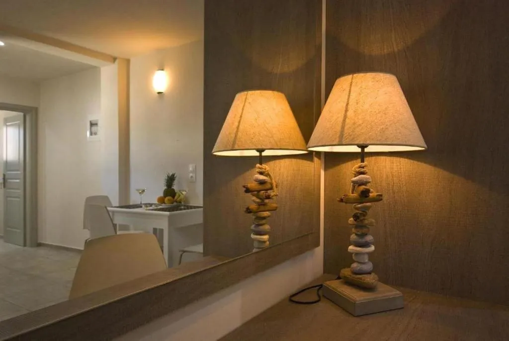 Lobby, Alafouzos Studios, Santorini