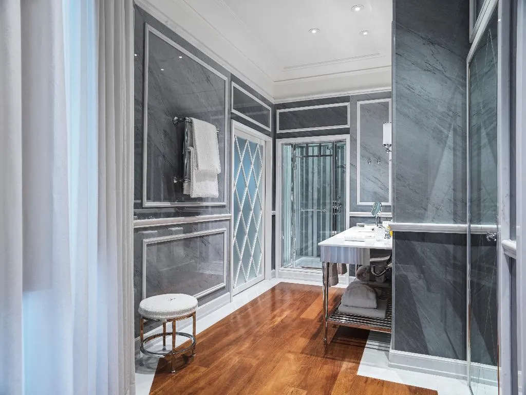 Room GRAND DELUXE Room, J.K. Place Roma - The Leading Hotels o/t World, Rome