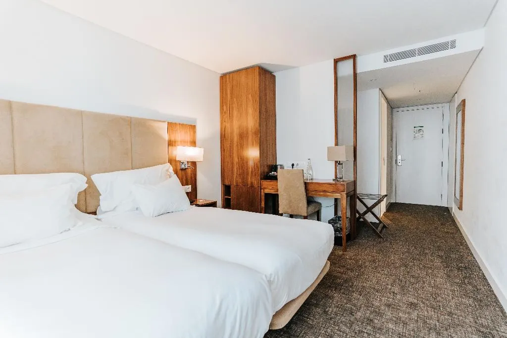 TWIN EXECUTIVE Room, Porto Downtown, Porto