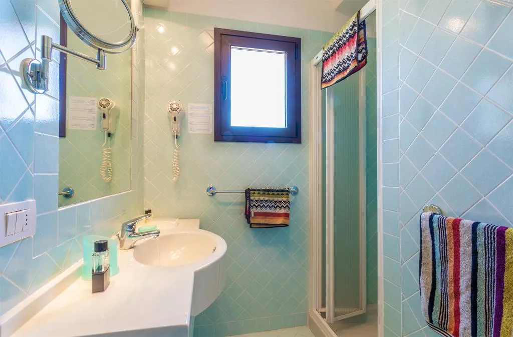 TRIPLE STANDARD Room, Centro Vacanze Isuledda, Olbia
