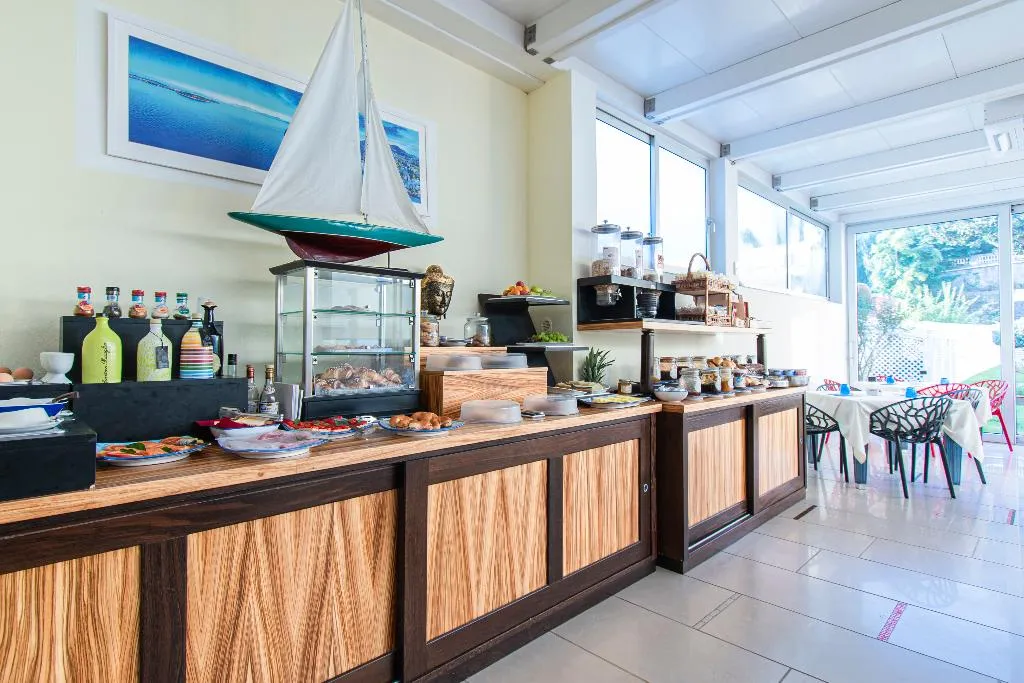 Restaurant, Marina 10 Boutique & Design Hotel, Naples