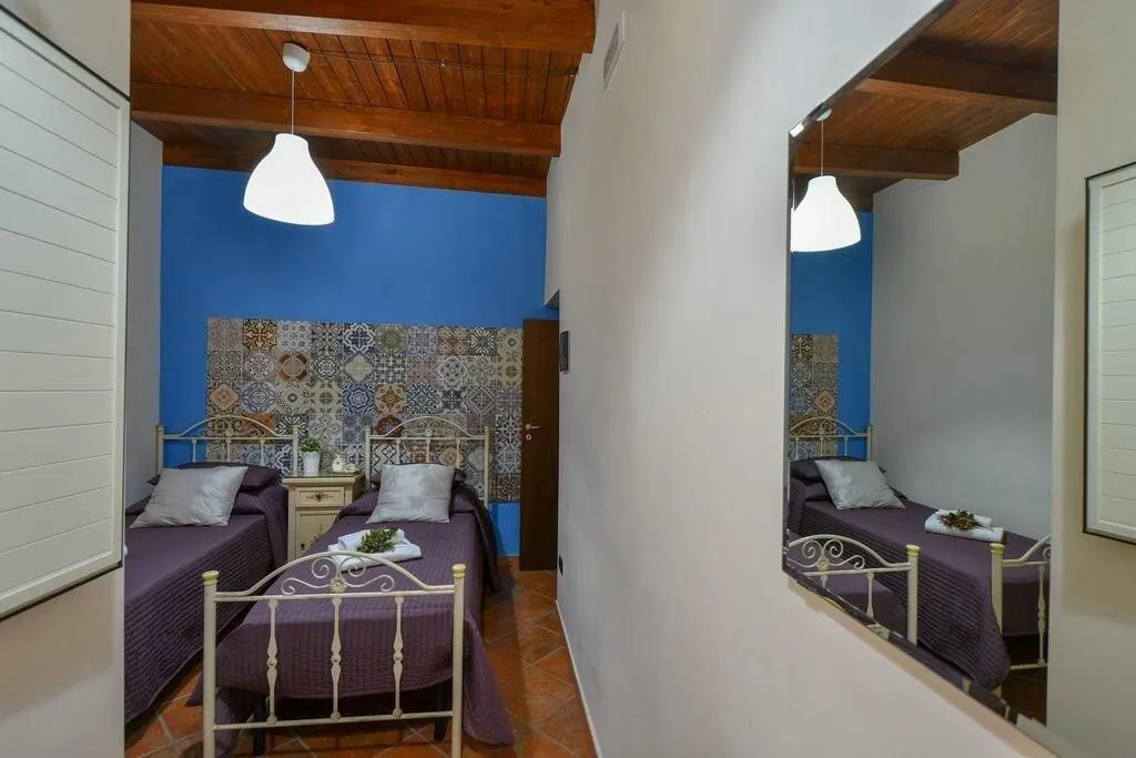 Room, B&B Rabaté, Catania