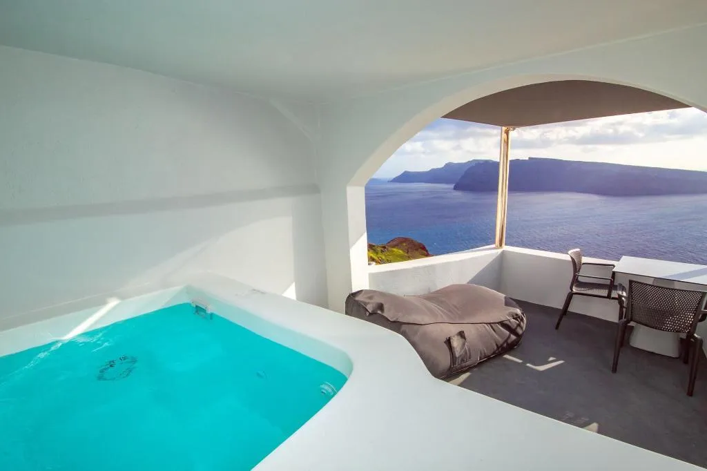 Room, Theodora Suites - Adults Only, Santorini
