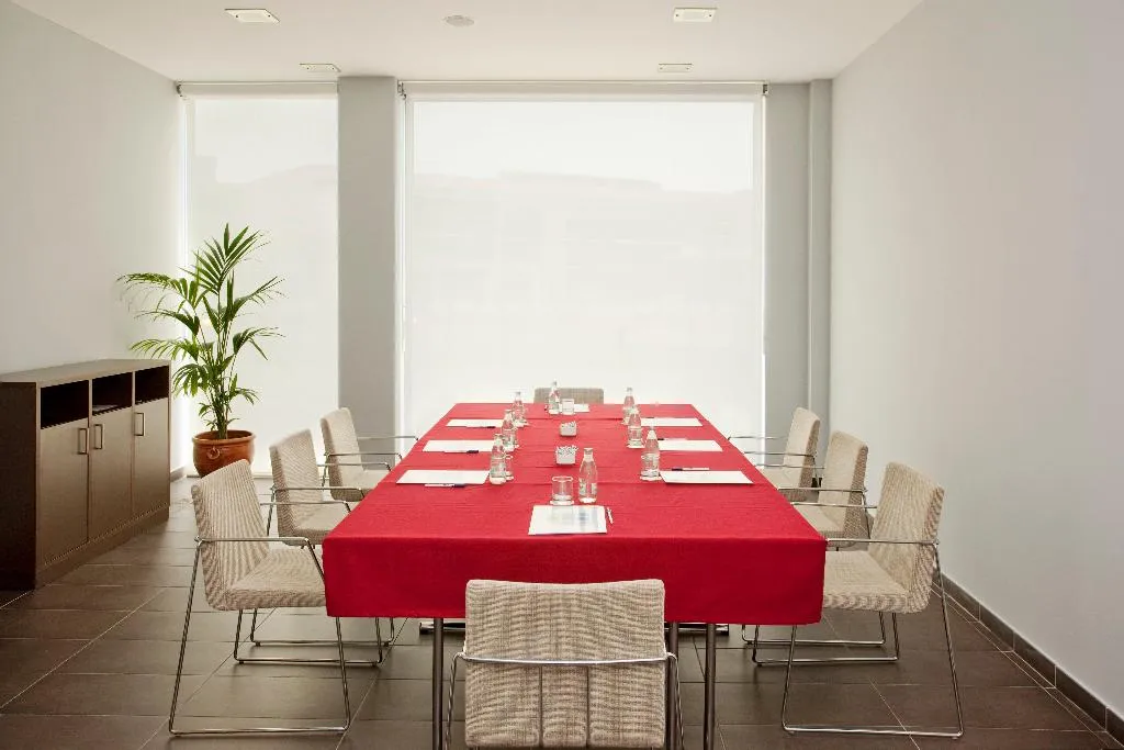 Conferences, Holiday Inn Express Barcelona - Sant Cugat, Barcelona