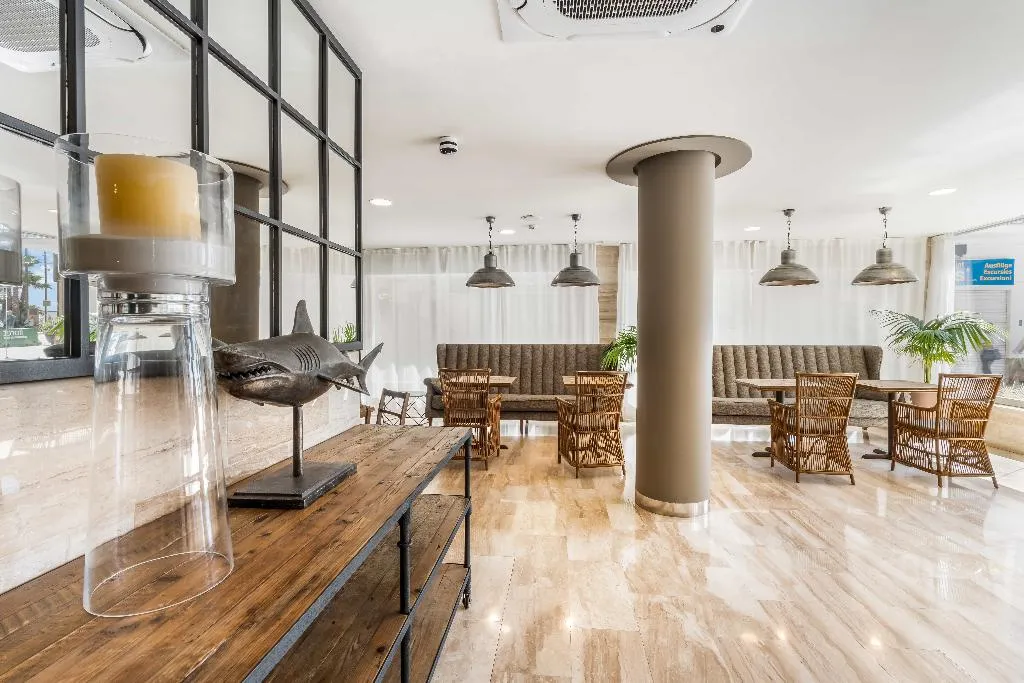 Lobby, Metropol Hotel, Costa Brava