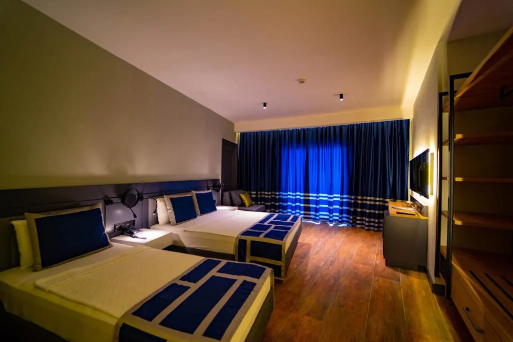 DOUBLE SINGLE USE SUPERIOR SEA VIEW Room, NoxInn Deluxe Hotel, Antalya