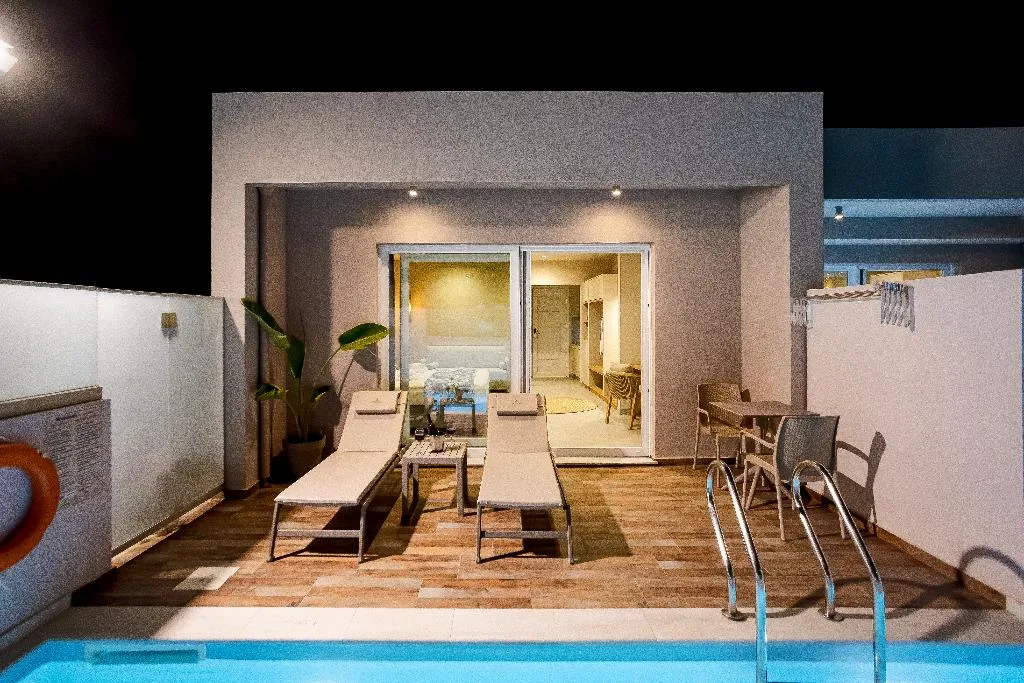 SUITE POOL VIEW Room, Sarpidon Suites, Crete