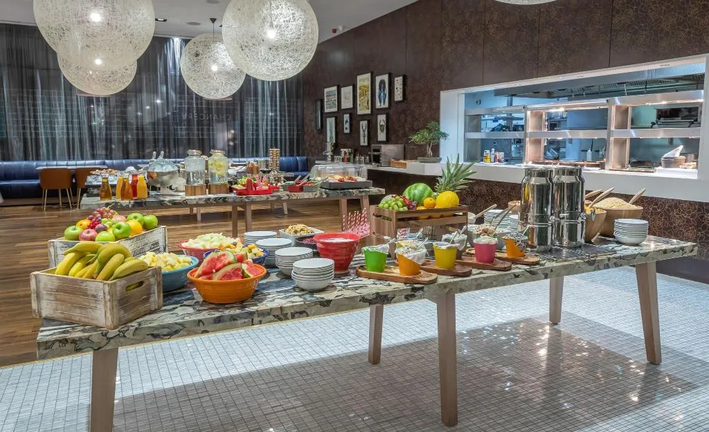 Restaurant, Radisson Blu Royal Hotel, Dublin, Dublin