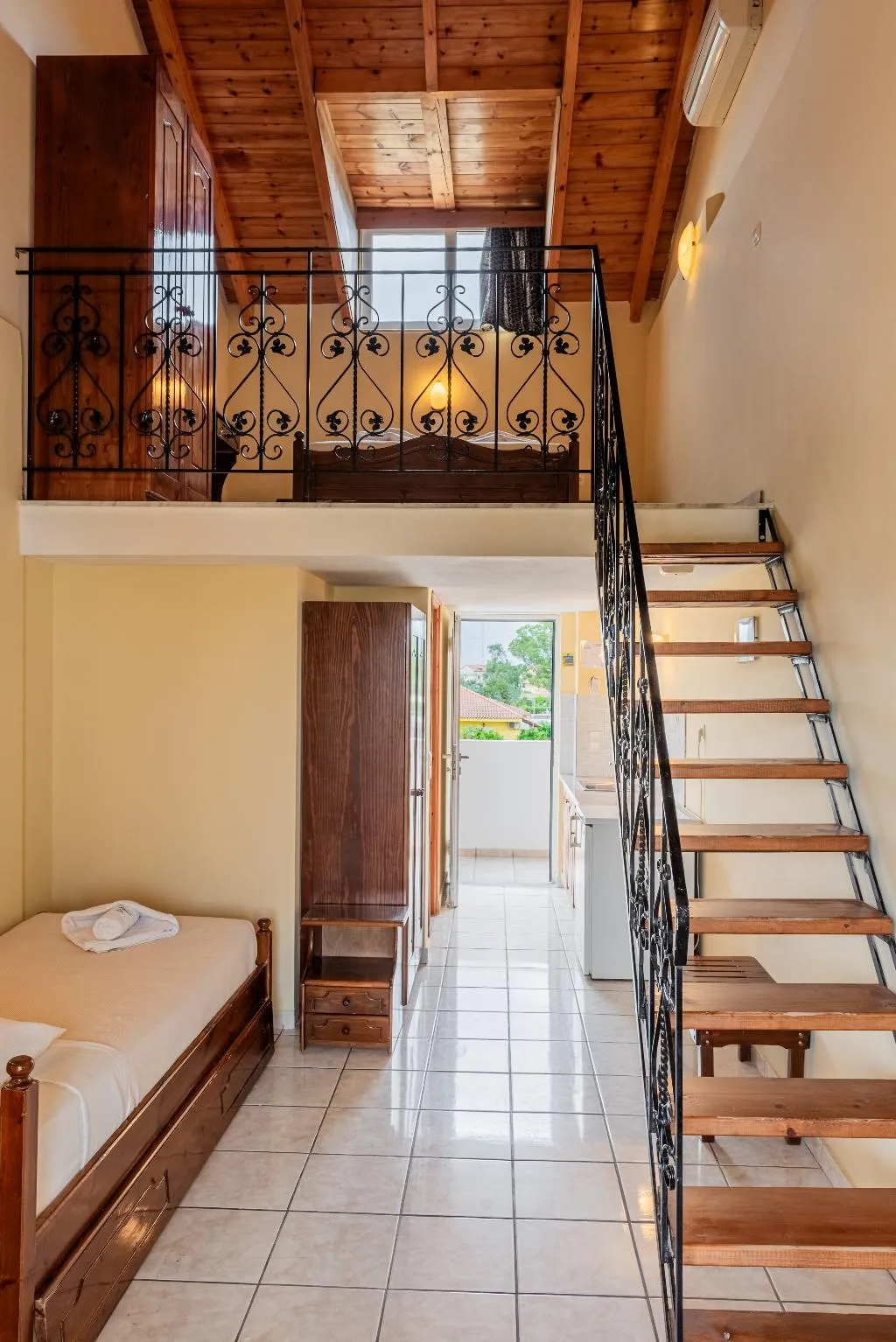 STUDIO STANDARD Room, Village Inn, Zante