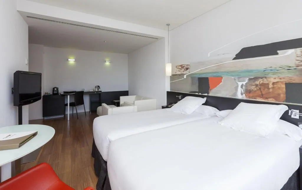 DOUBLE EXECUTIVE Room, Axor Barajas, Madrid