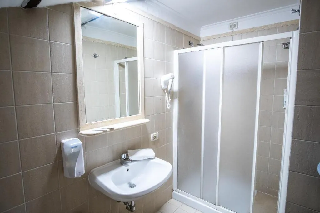 DOUBLE STANDARD Room, Hotel Center 2, Naples