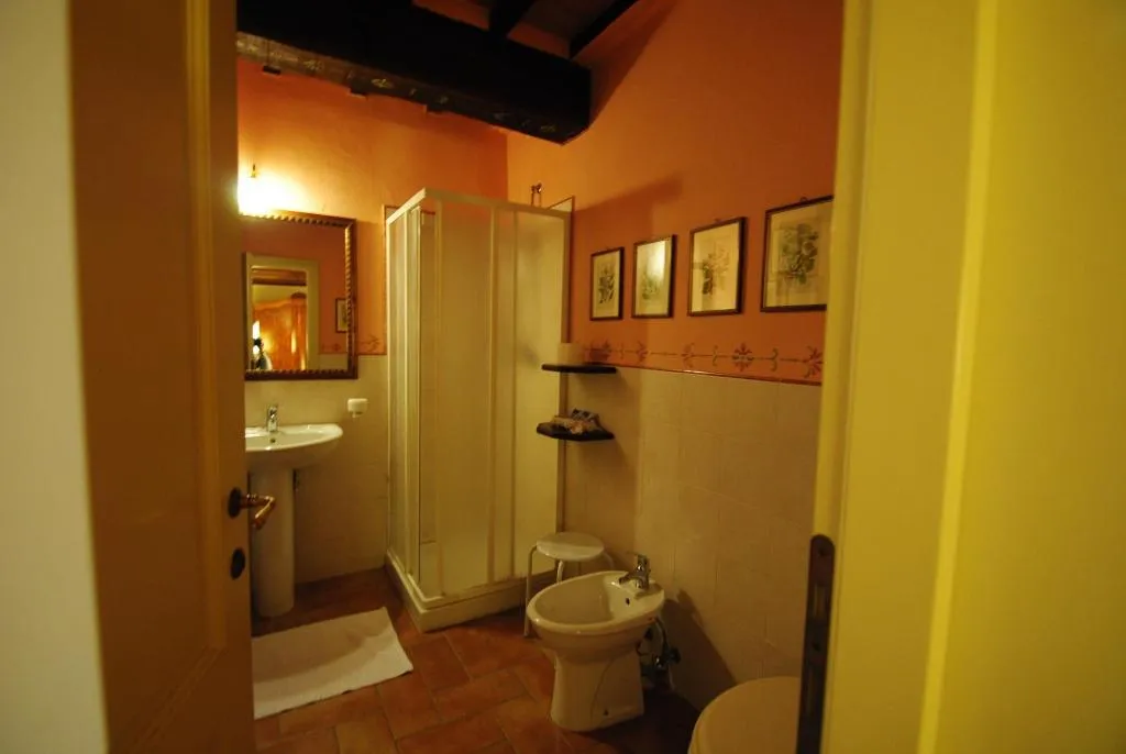 Room, Albergo Torre Sangiovanni, Perugia