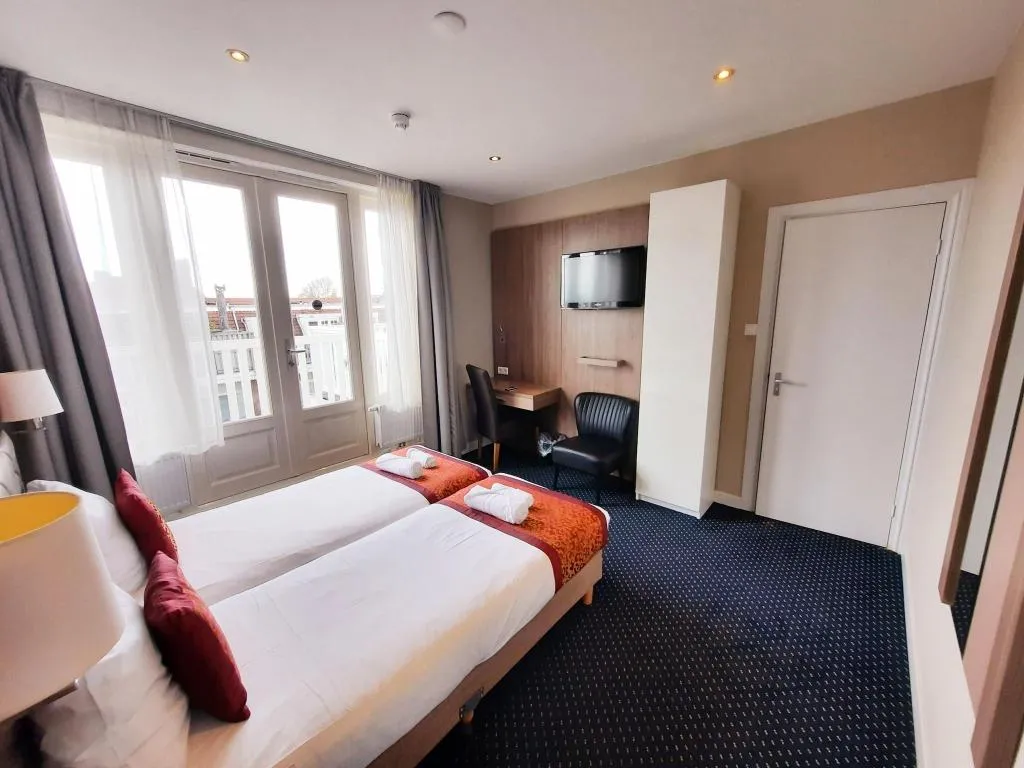 Room, Hotel Washington, Amsterdam