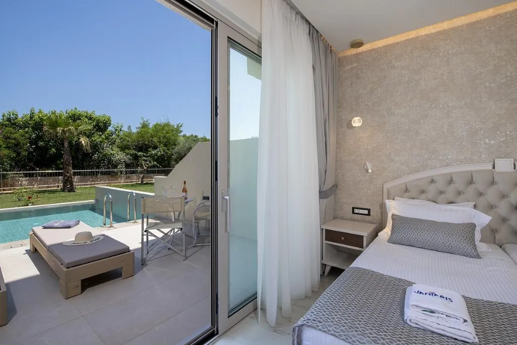 JUNIOR SUITE STANDARD Room, Vantaris Luxury Beach Resort, Crete