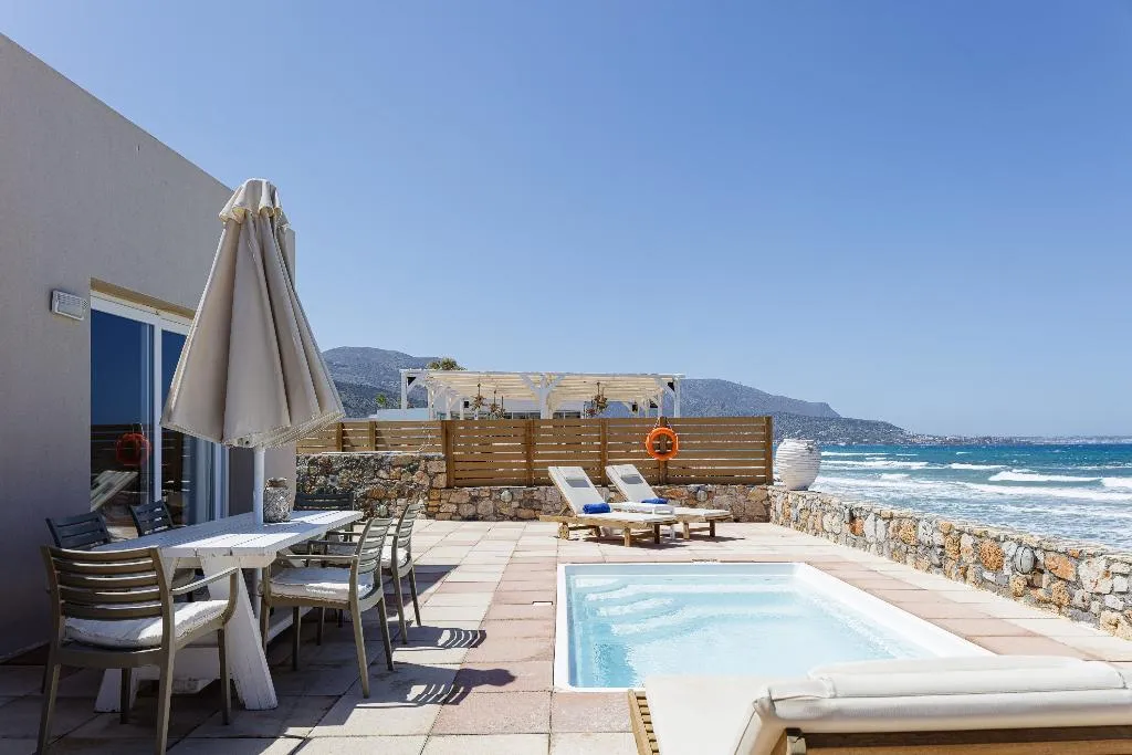 BUNGALOW PREMIUM Room, Theo Star Beach Hotel, Crete