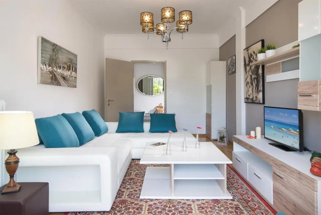 APARTMENT CAPACITY 6 Room, Michalis Apartments, Thessaloniki