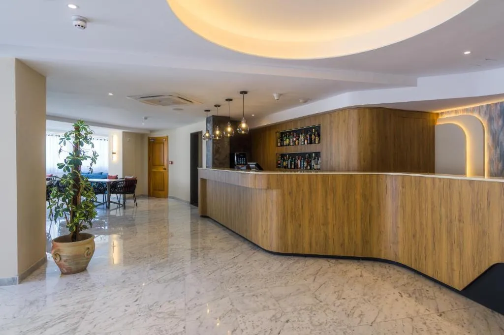 Bar, Xemxija Bay Hotel, Malta