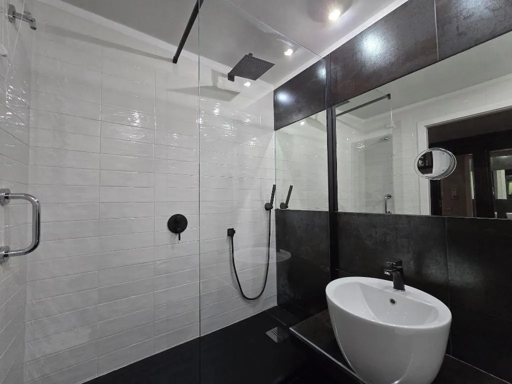 Room, Domus Monamì Luxury Suites, Rome
