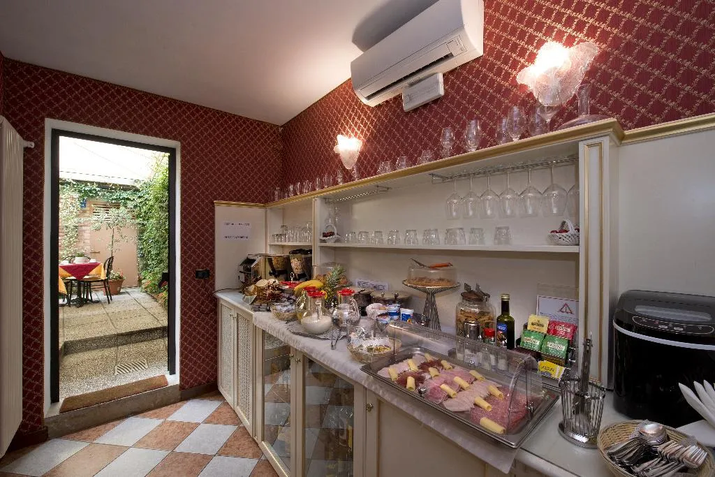 Bar, Mignon, Venice
