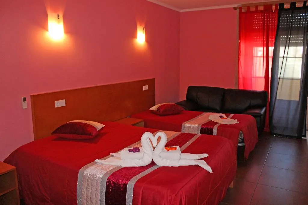 Room, Residencial Monte Carlo, Porto