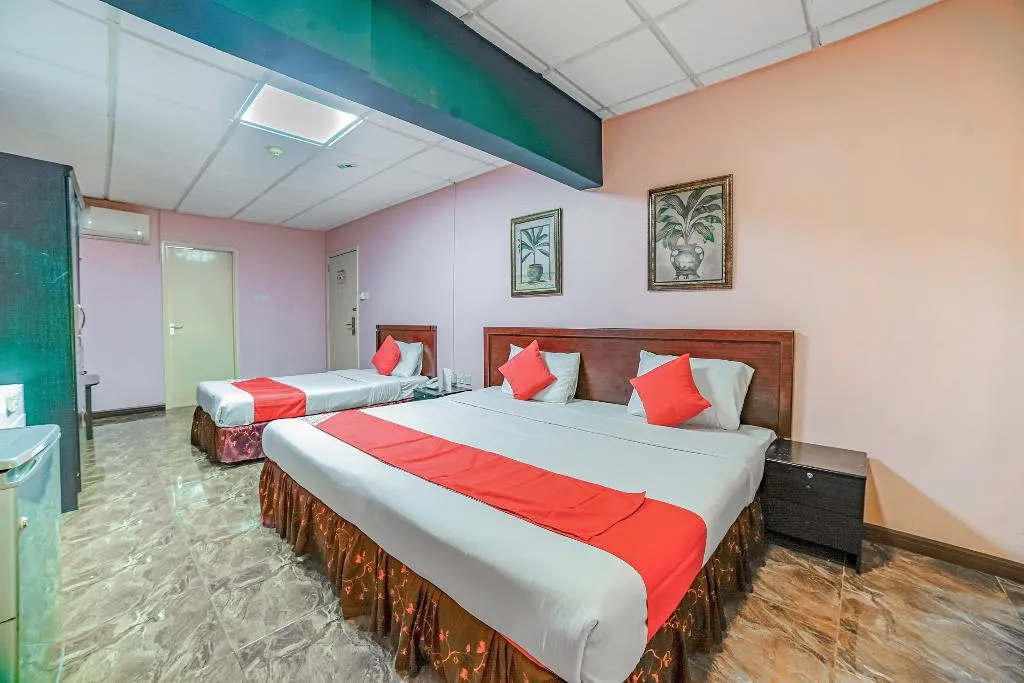 TWIN DELUXE Room, 394 Dana Al Buhaira Beach Hotel, Dubai