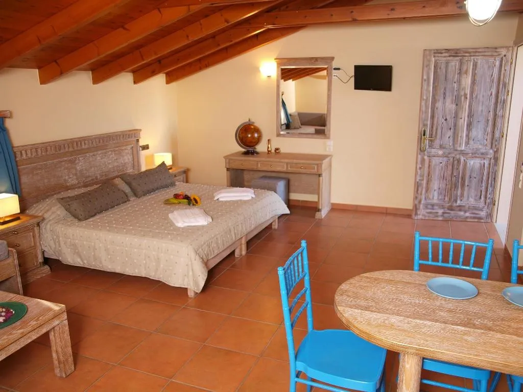 Room, Mylos Hotel Apartments, Crete