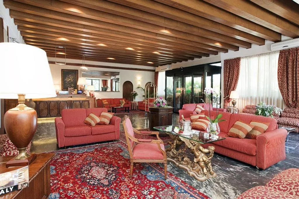 Lobby, Pinewood Hotel Rome, Rome