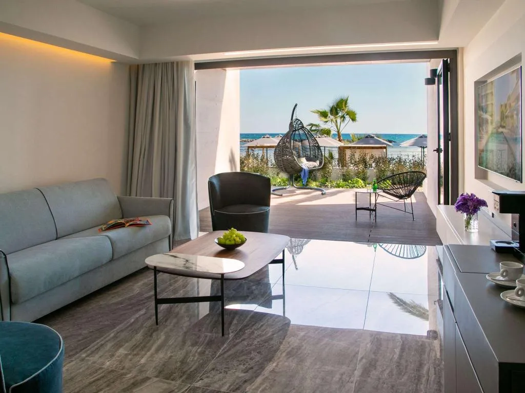 VILLA DUPLEX Room, Mercure Larnaca Beach Resort, Cyprus