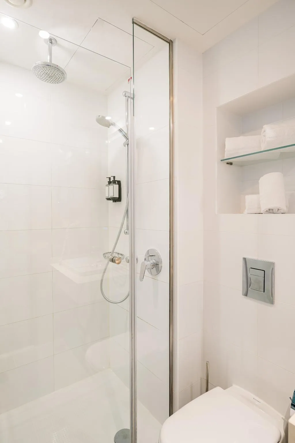 DOUBLE SUPERIOR Room, Homaris West Side - Self-Check In, Berlin