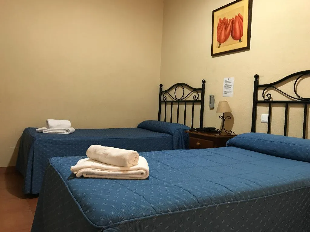 DOUBLE STANDARD Room, El Pilar, Madrid