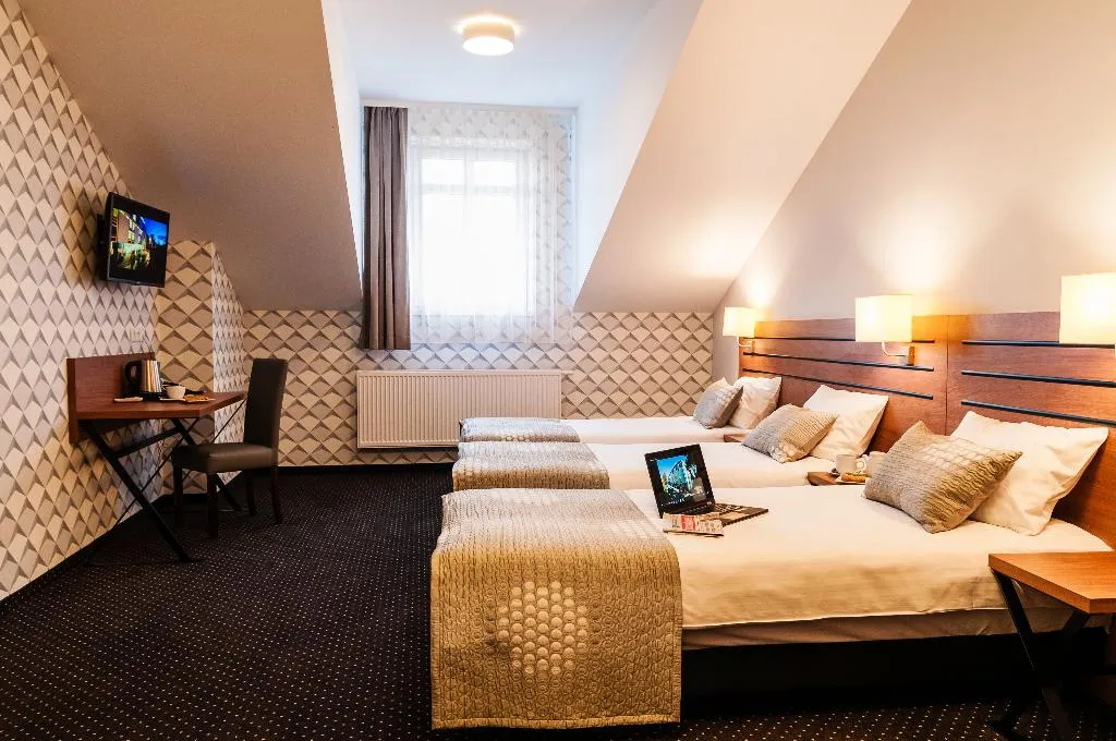 QUADRUPLE STANDARD Room, Hotel Wilga, Krakow