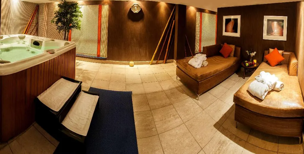Sports and Entertainment, Radisson Blu Cairo Heliopolis, Cairo