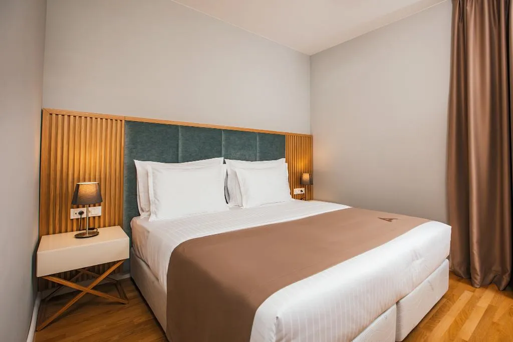 JUNIOR SUITE SEA VIEW Room, Armerun Heritage Hotel & Residences, Split