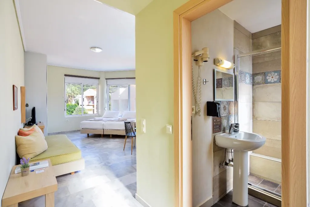 STUDIO POOL VIEW Room, Elma's Dream Apartments, Crete
