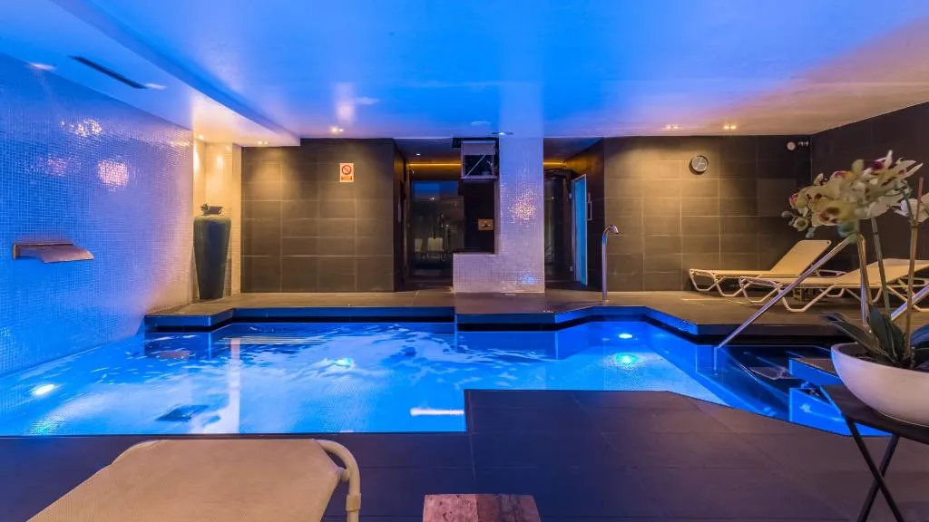 Sports and Entertainment, Grums Hotel & Spa, Barcelona