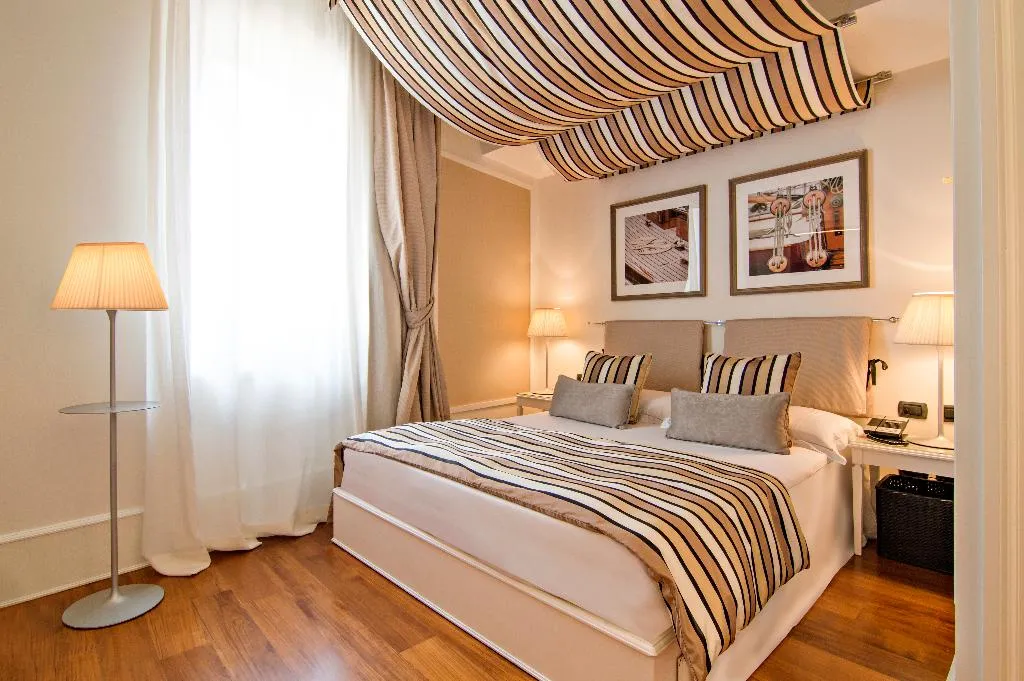Double or Twin STANDARD Room, Eight Hotel Portofino, Cagliari