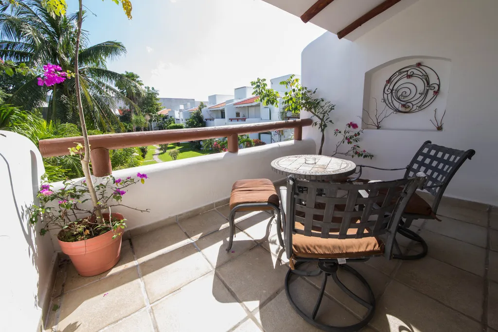 SINGLE SUPERIOR KING BED Room, Playa On Time, Playa Del Carmen