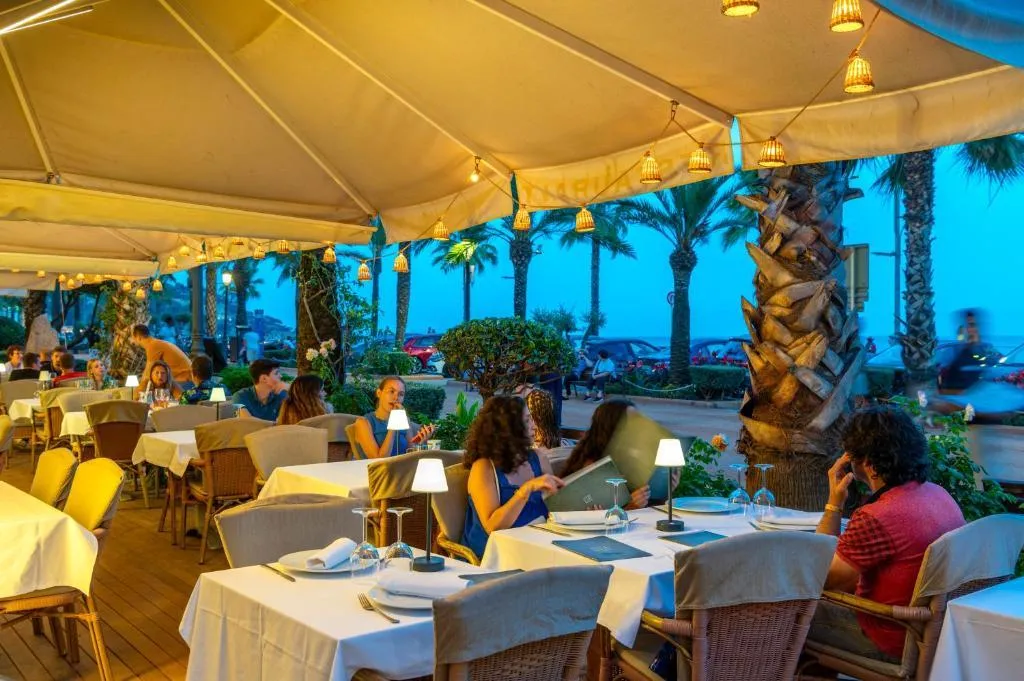 Restaurant, Hotel Marsol, Costa Brava