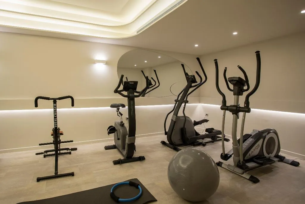 Sports and Entertainment, Green Suites, Athens