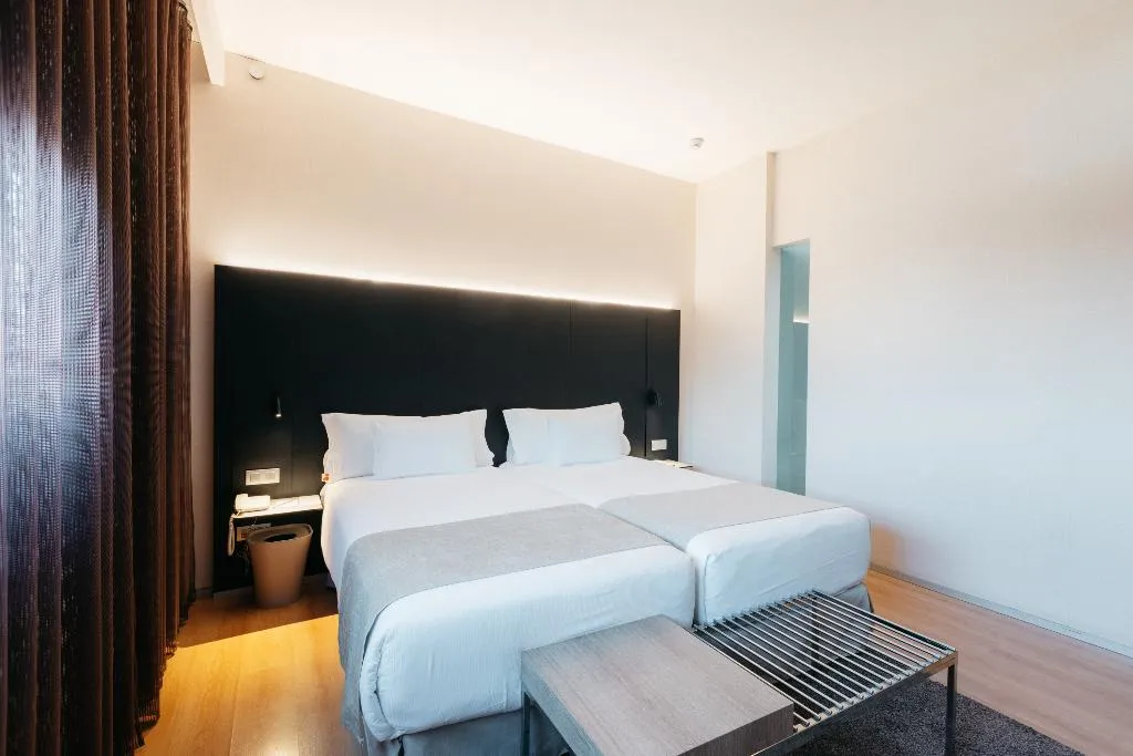 JUNIOR SUITE STANDARD Room, Barcelo Valencia, Valencia